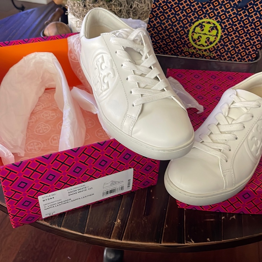 Tory Burch tennis shoes 9 1/2 white worn one time